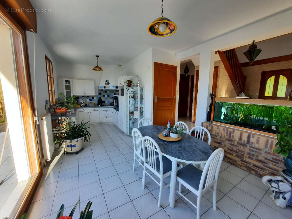 Maison à ESCOEUILLES