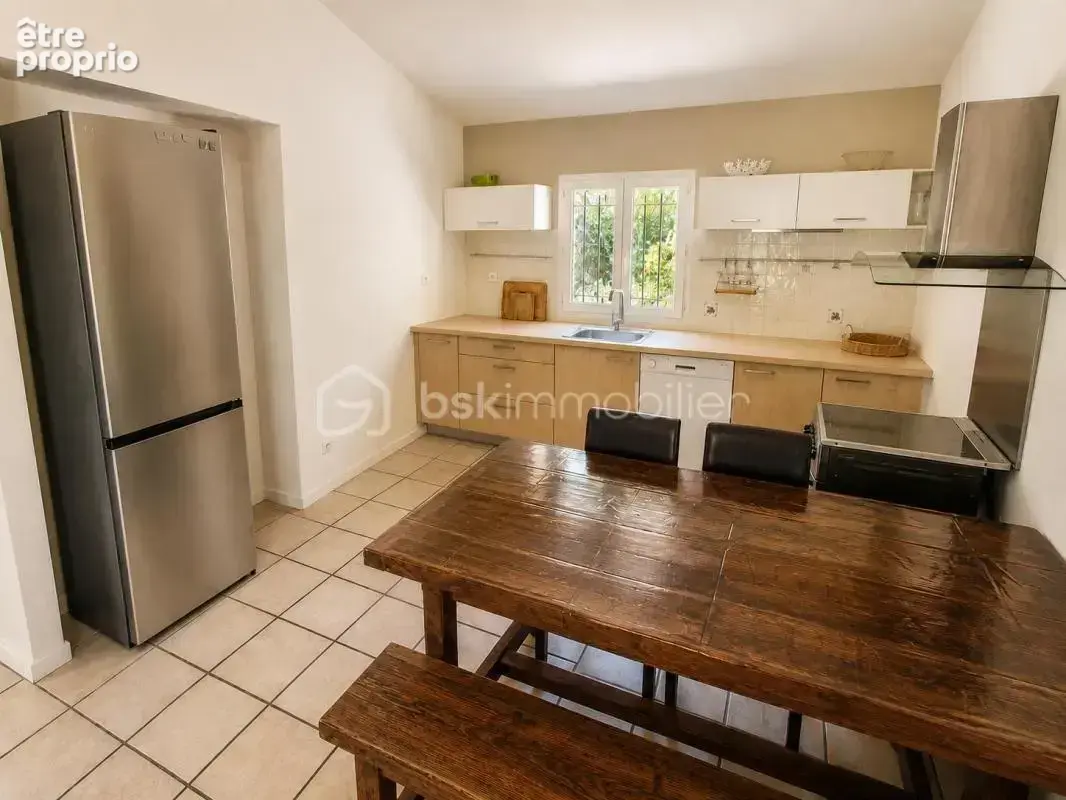 NÉOULES – Propriété de caractère d'environ 240 m² – Famille, patrimoine & revenus – Terrain de 2 600 m² avec piscine - photo 13