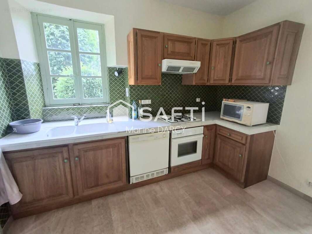 Maison 184 m² à Saint-Affrique-Les-Montagnes  - photo 3