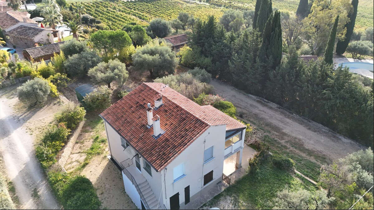 Maison à LA CADIERE-D&#039;AZUR