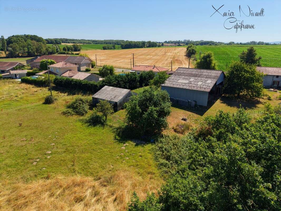Maison à vendre 4 pièces proche de MONTREVEL EN BRESSE (01) - photo 5