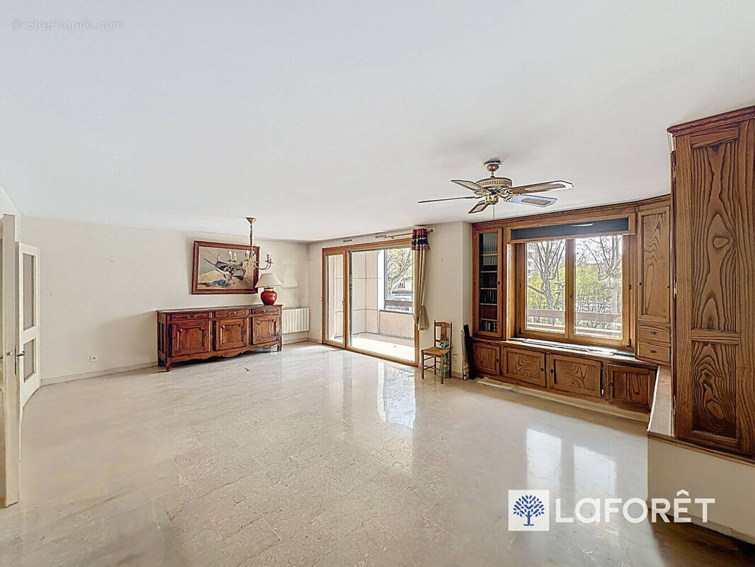 Appartement à LYON-4E