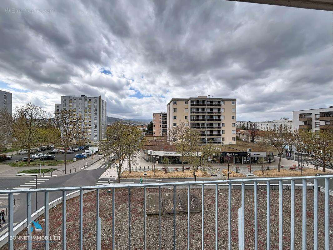 Appartement à COURNON-D'AUVERGNE
