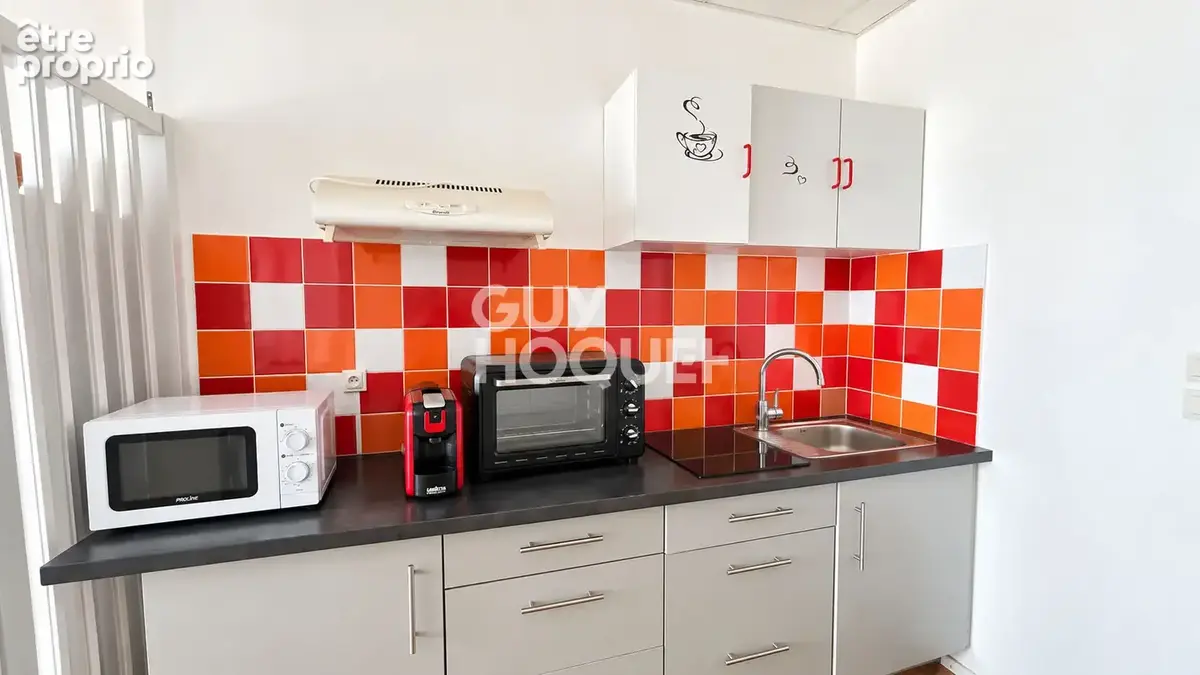 Appartement duplex Plein centre Mèze 40 m2 - photo 3
