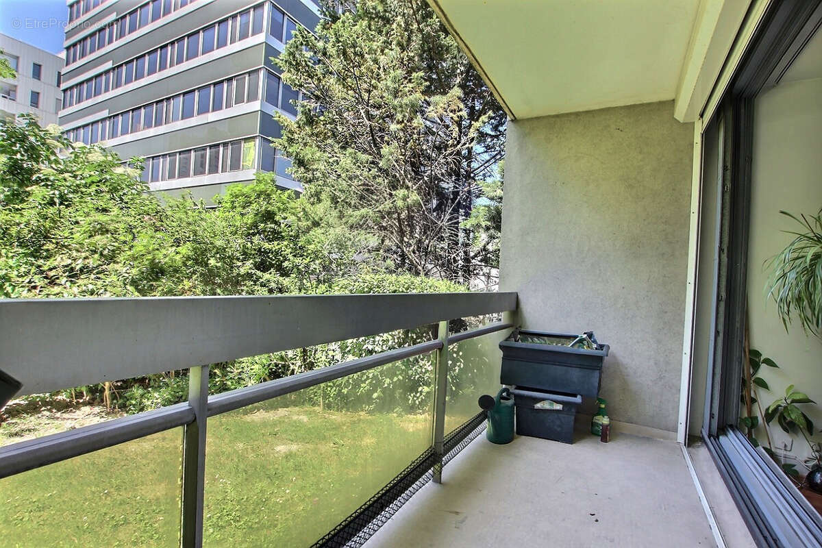 Appartement Pantin 3 pièce(s) 66 m2 - photo 3