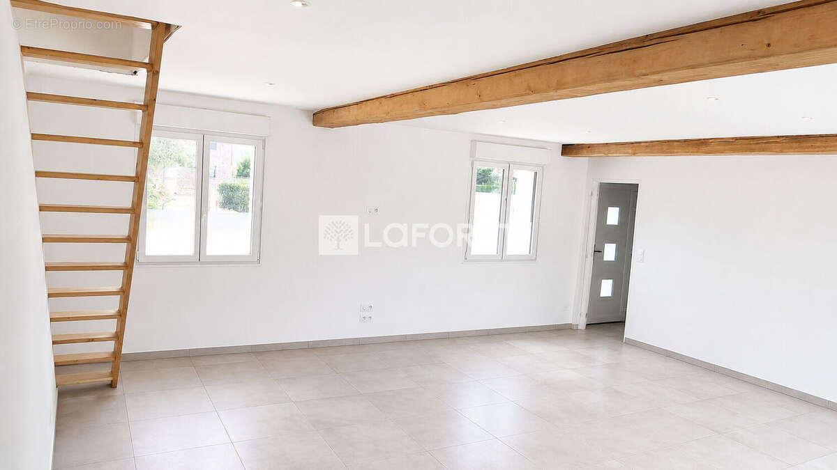 Maison Lillers 3 pièce(s) 84.2 m2 - photo 2