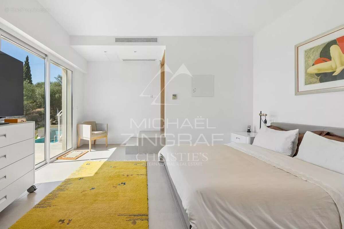 Mandelieu la napoule - propriété vue mer dans domaine privé - proche cannes - photo 6