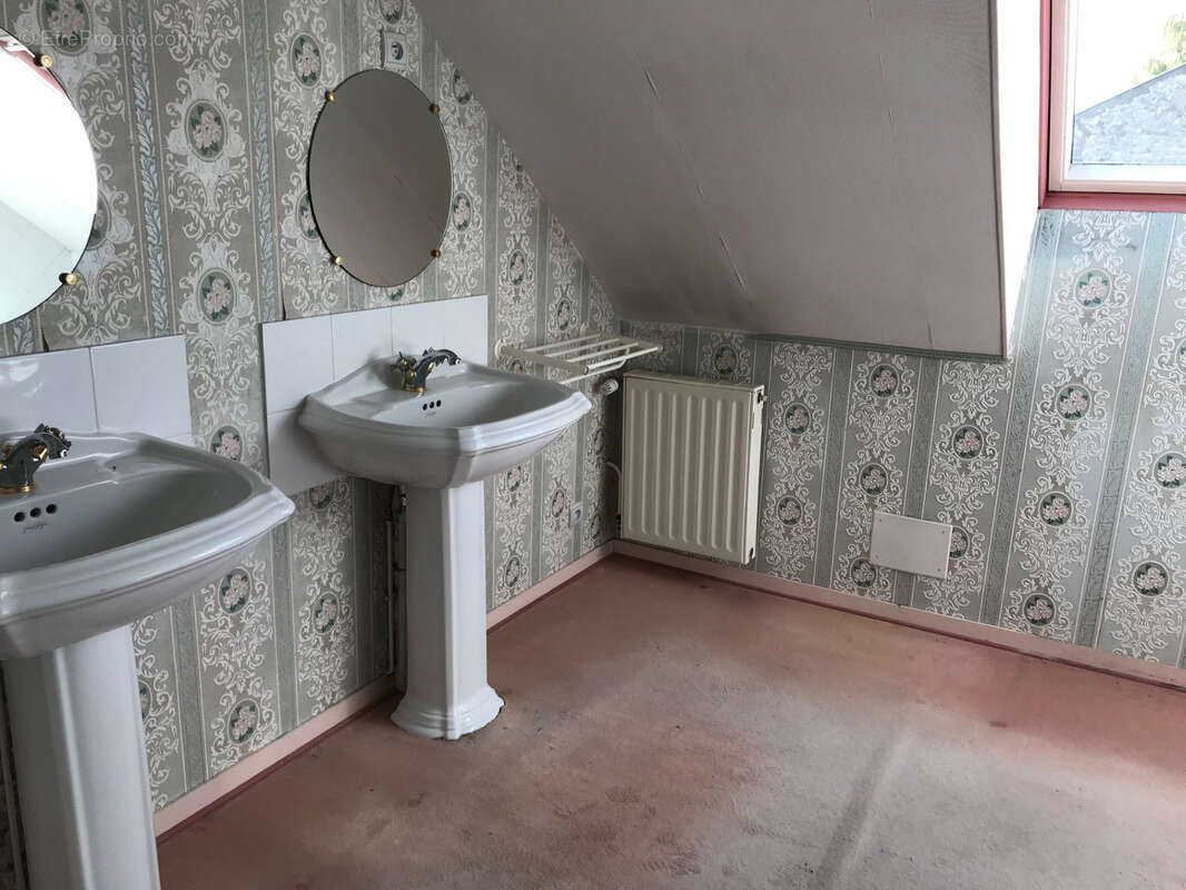 Maison à CHATILLON-LE-ROI