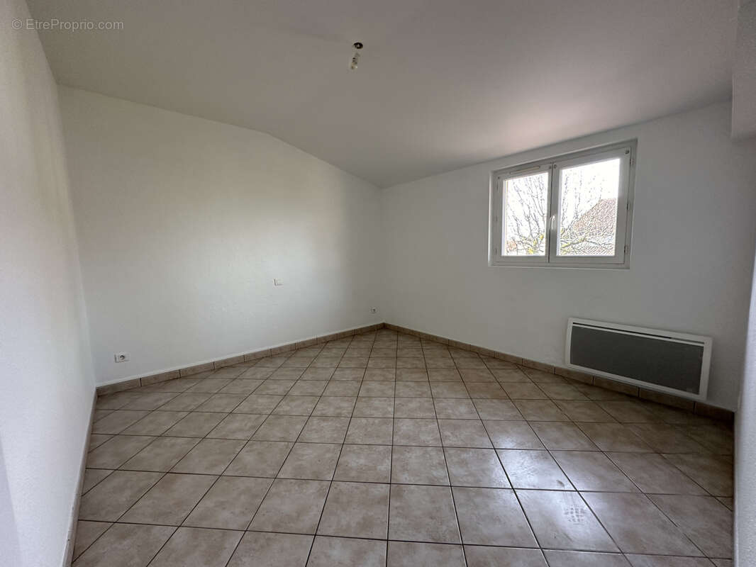 Appartement à MONFLANQUIN