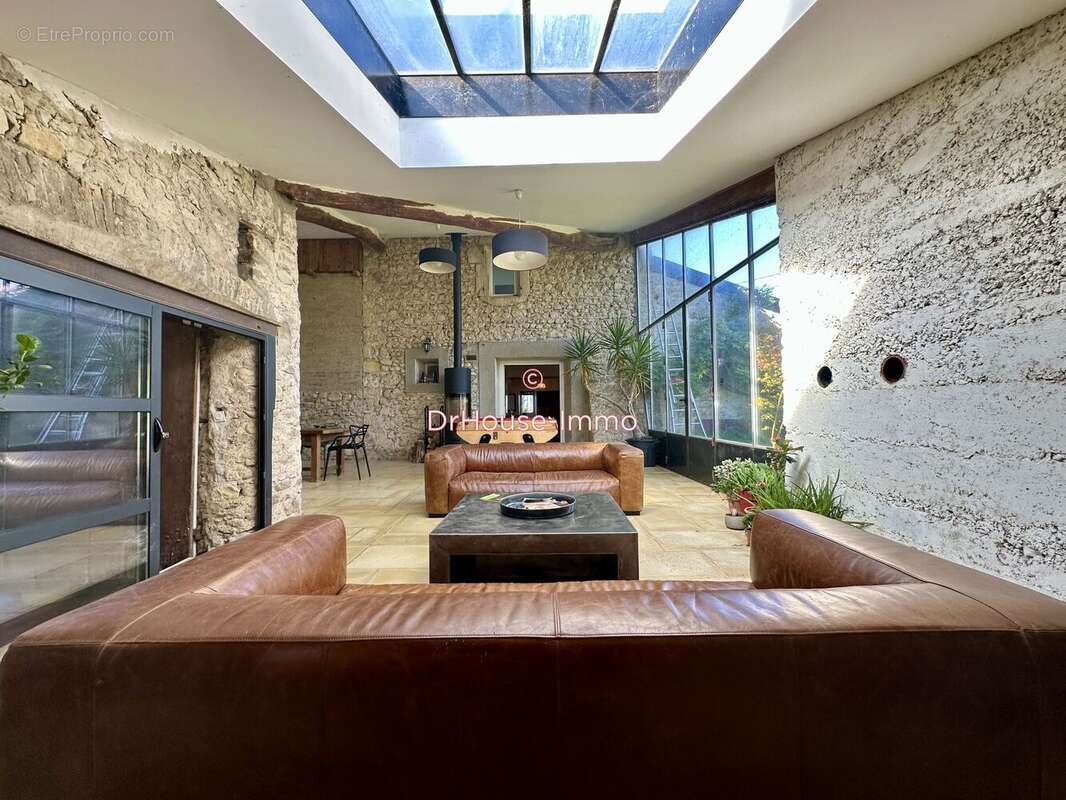 Maison à CLIOUSCLAT