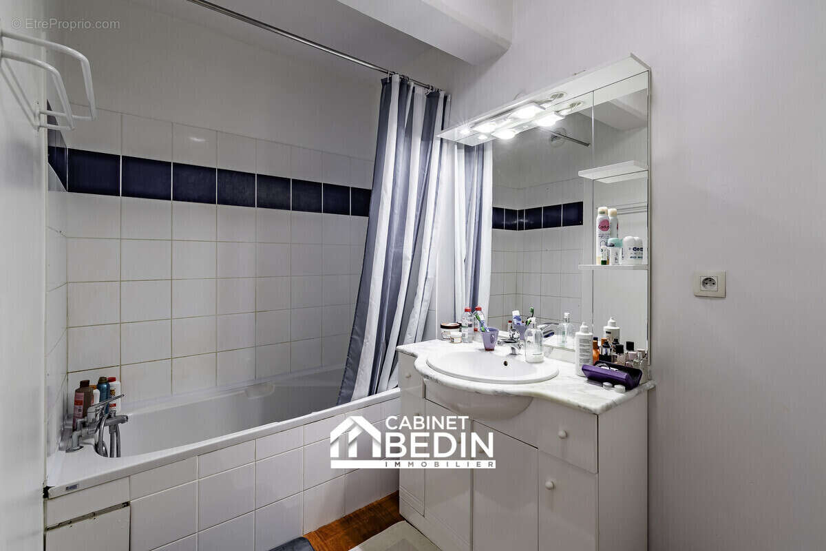 Appartement à LE BOUSCAT