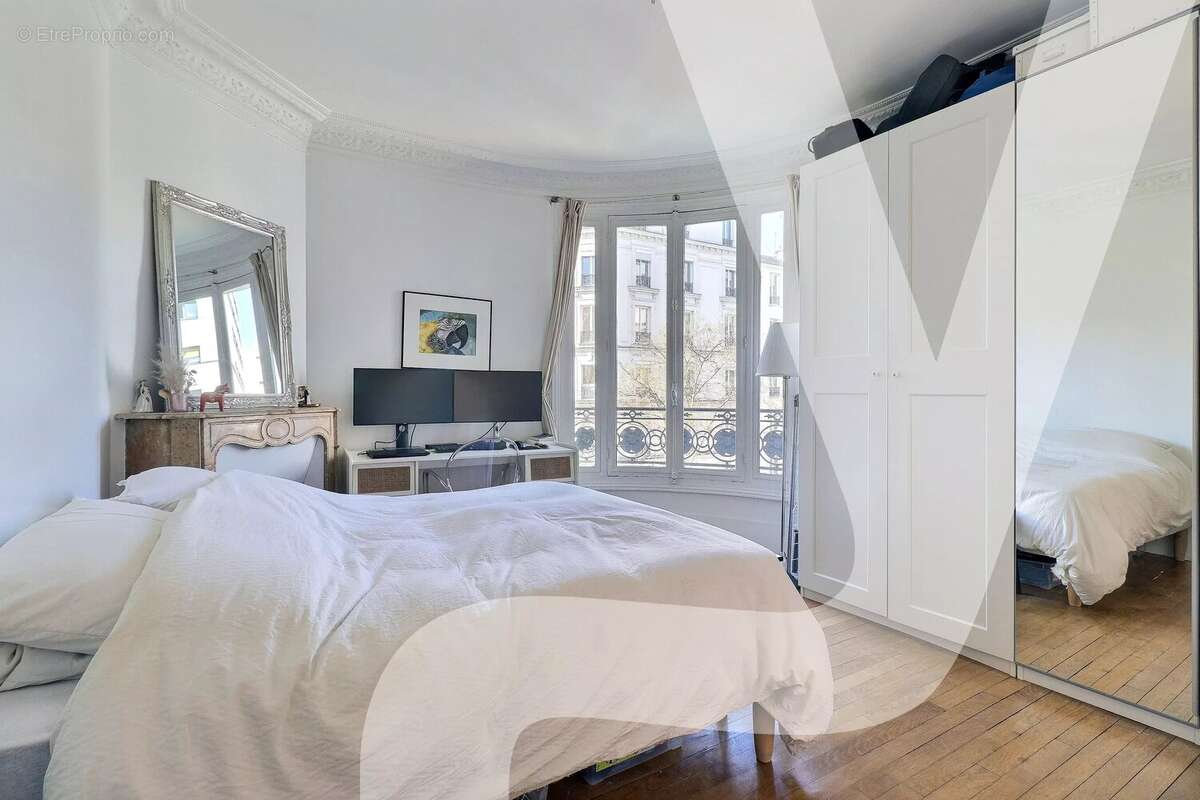 Appartement à PARIS-11E
