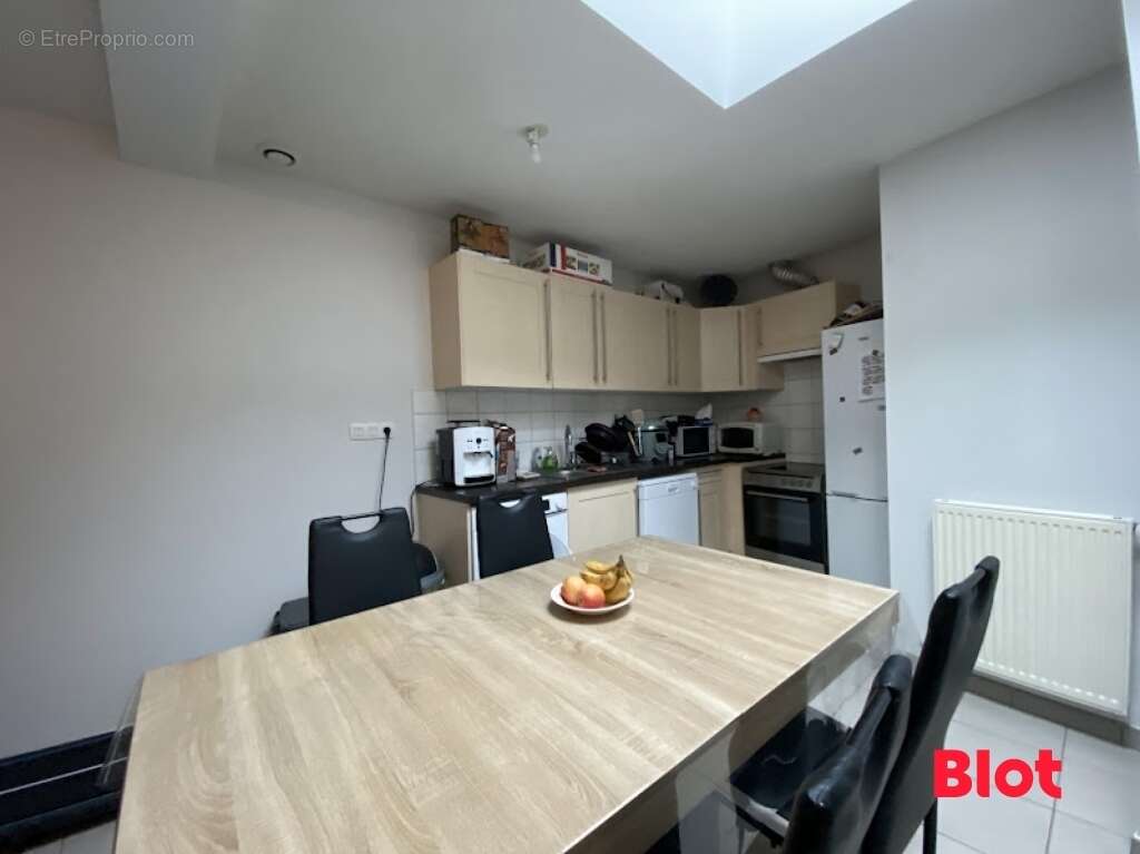 Appartement à JANZE