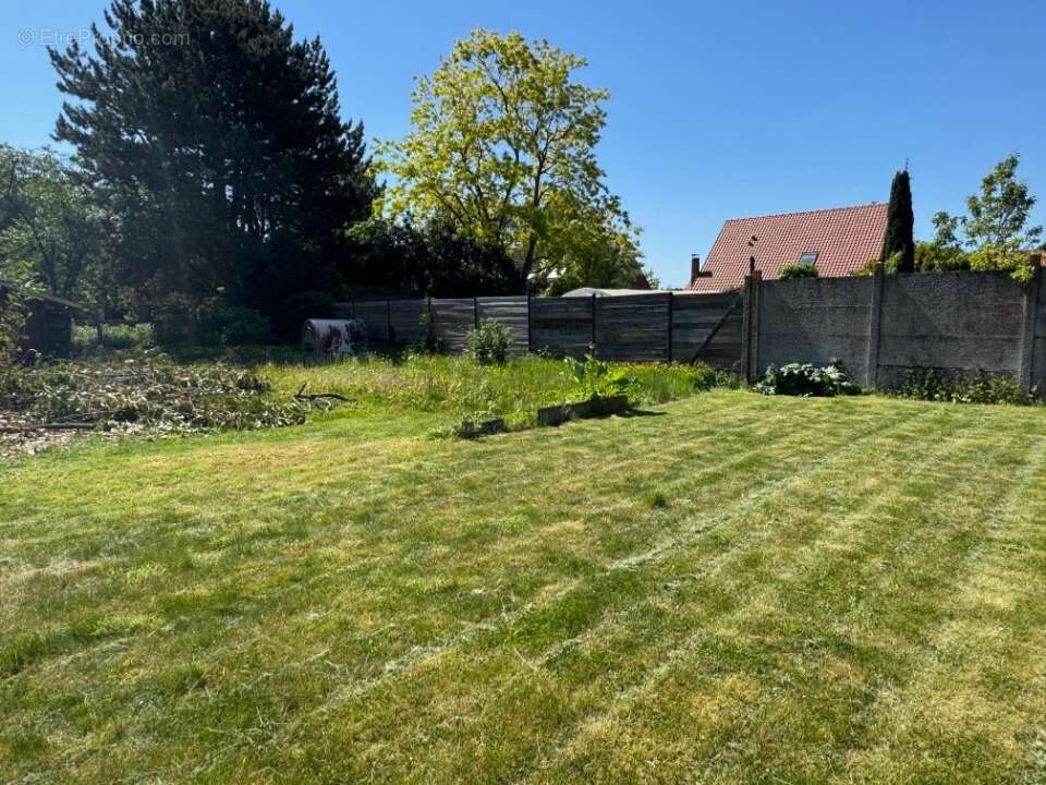 Terrain à SAINGHIN-EN-WEPPES