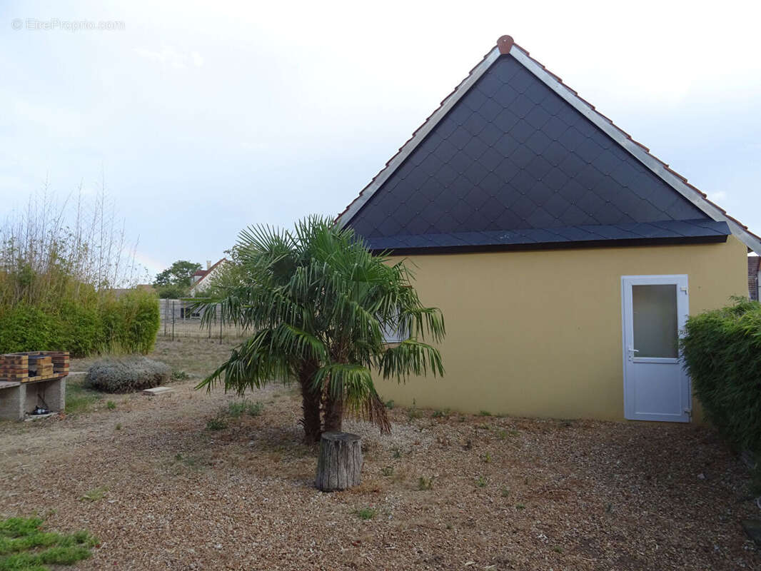 Ensemble de 2 maisons - photo 12