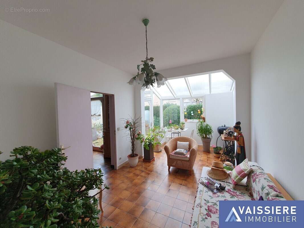 Maison à MONTIGNY-LE-BRETONNEUX