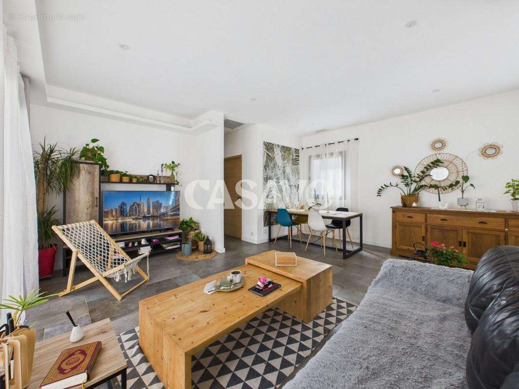 Maison à TRANS-EN-PROVENCE