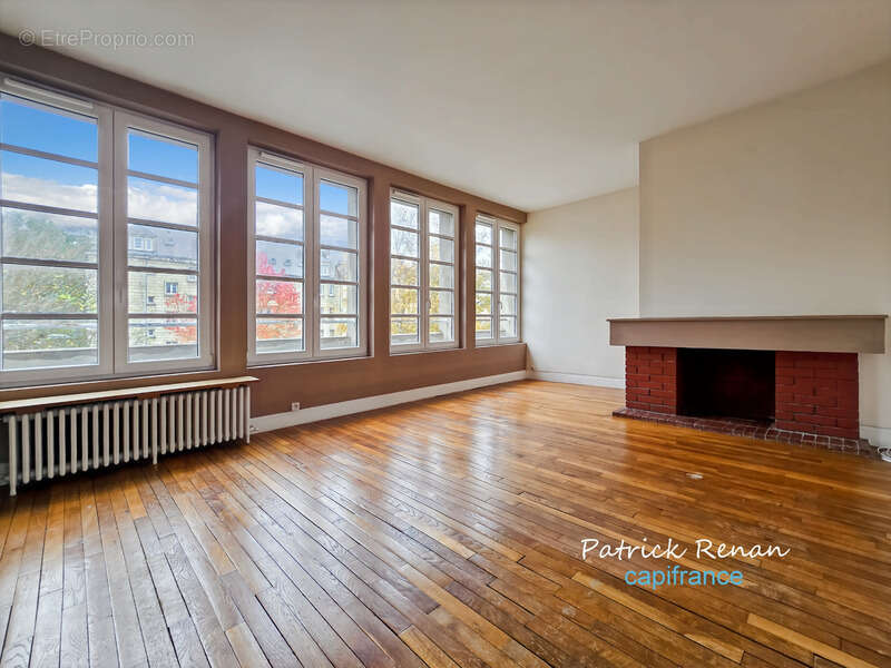 Appartement à SAINT-CYR-L&#039;ECOLE