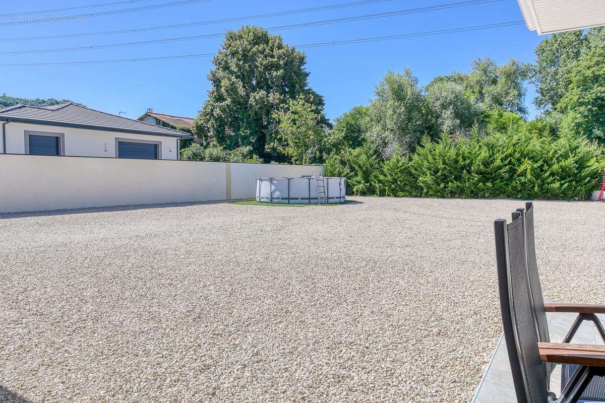 Maison à SAINT-SAVIN