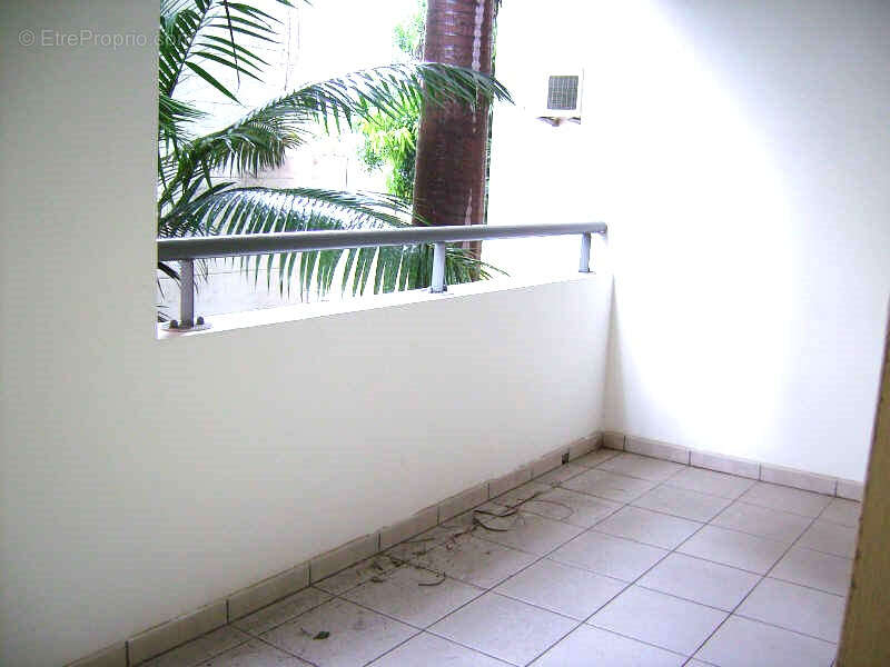 Appartement à SAINT-DENIS