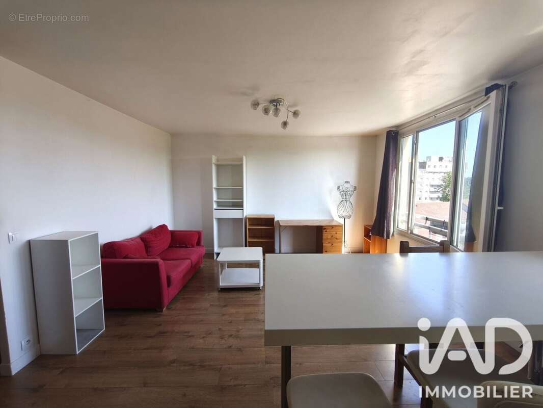Appartement 47 m² à Torcy  - photo 3