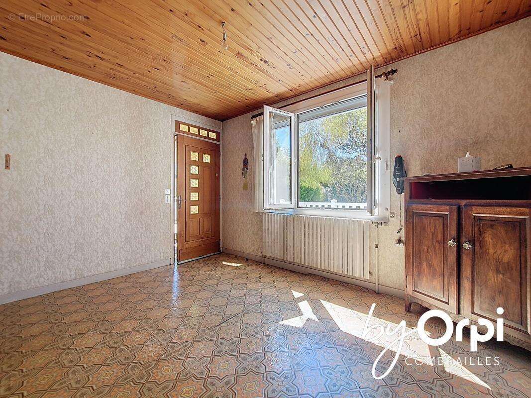 Maison à LES ANCIZES-COMPS
