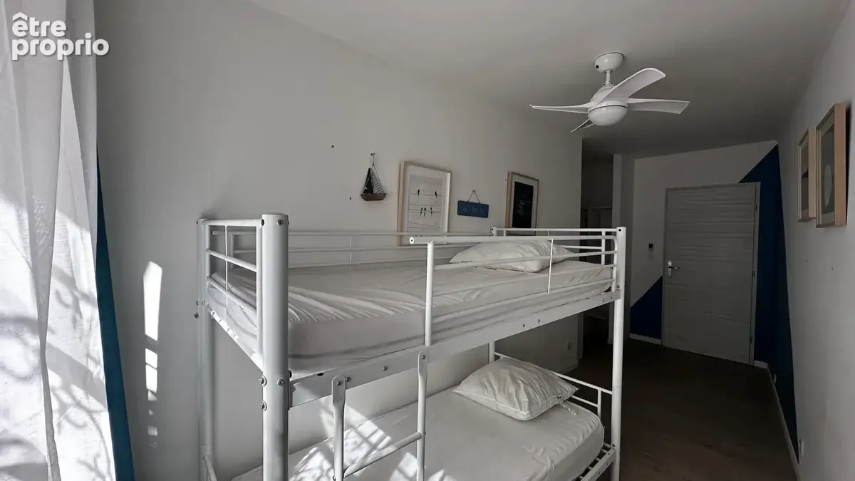 Maison à vendre à Bormes les mimosas avec 3 chambres, garage terrasse au calme avec vue dégagée colline et mer - photo 7