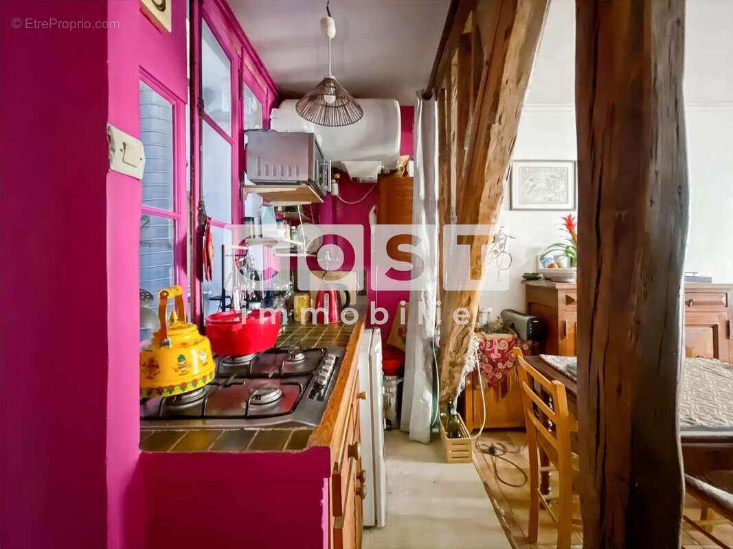 Appartement à PARIS-20E