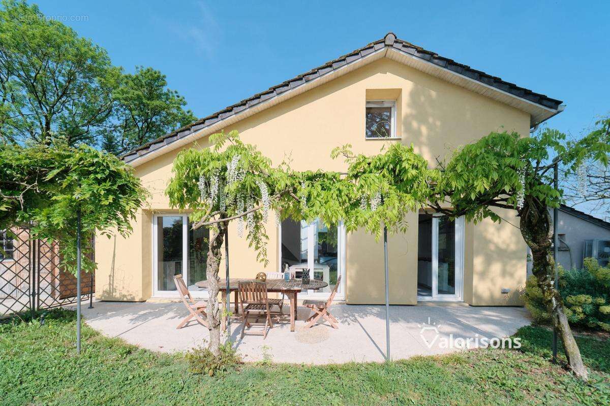 Maison à VILLETTE-D'ANTHON