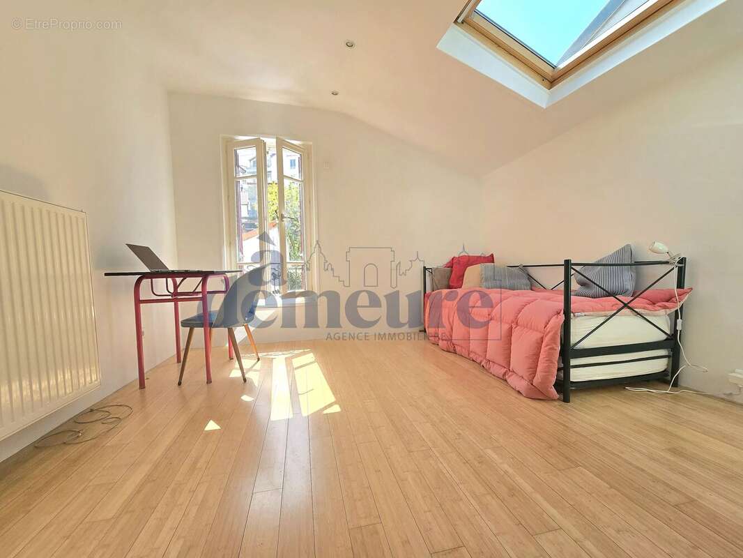 Appartement à ISSY-LES-MOULINEAUX