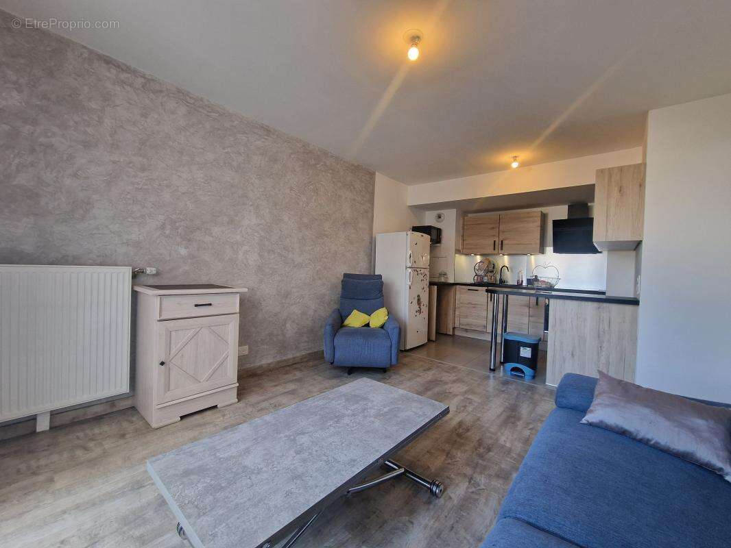 Appartement à VAIRES-SUR-MARNE