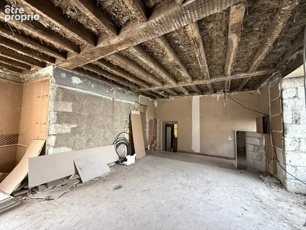 Maison, style Napoléon III, de 153 m2 et une maison de 314 m2 à rénover - photo 14