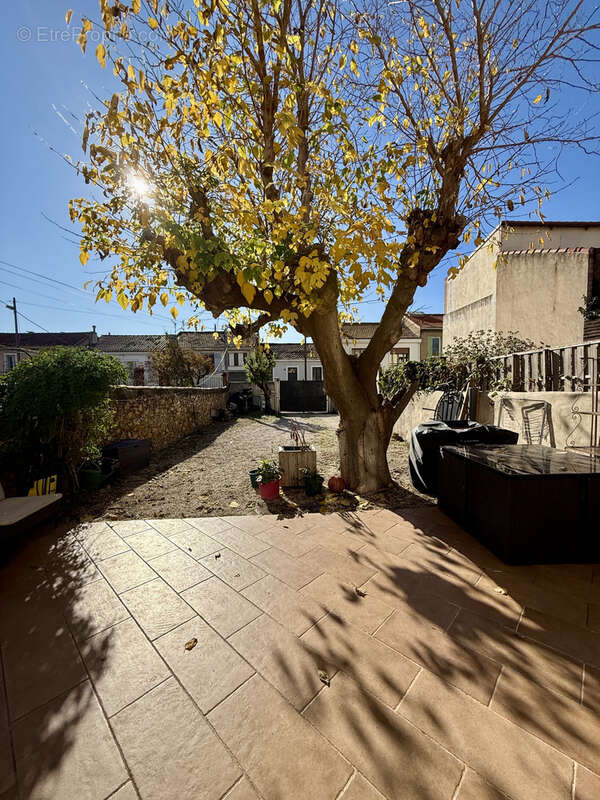 Maison à MARSEILLE-4E