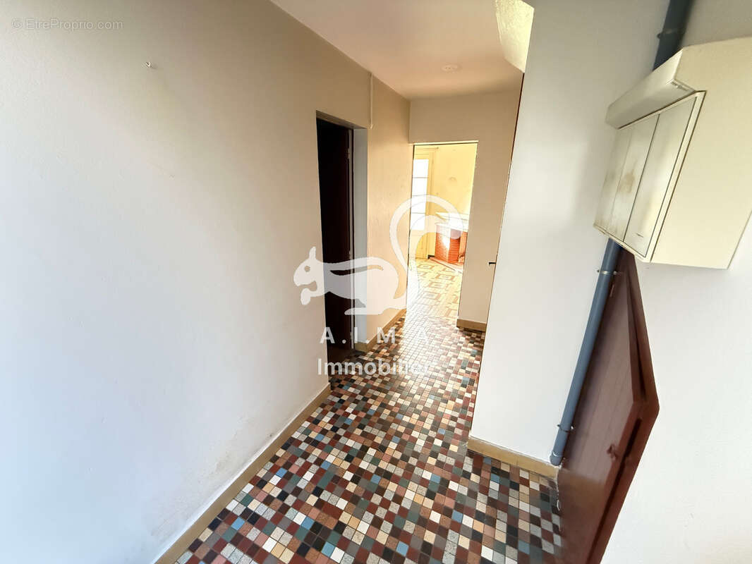 EXCLUSIVITE  Mios bourg, toutes commodités à pieds, maison à étage avec jardin - photo 12