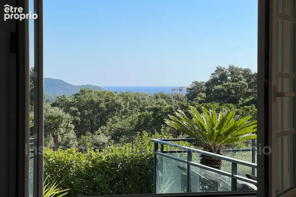 Maison 5 pièces 181 m² à vendre à Porto-Vecchio (20144) - photo 1