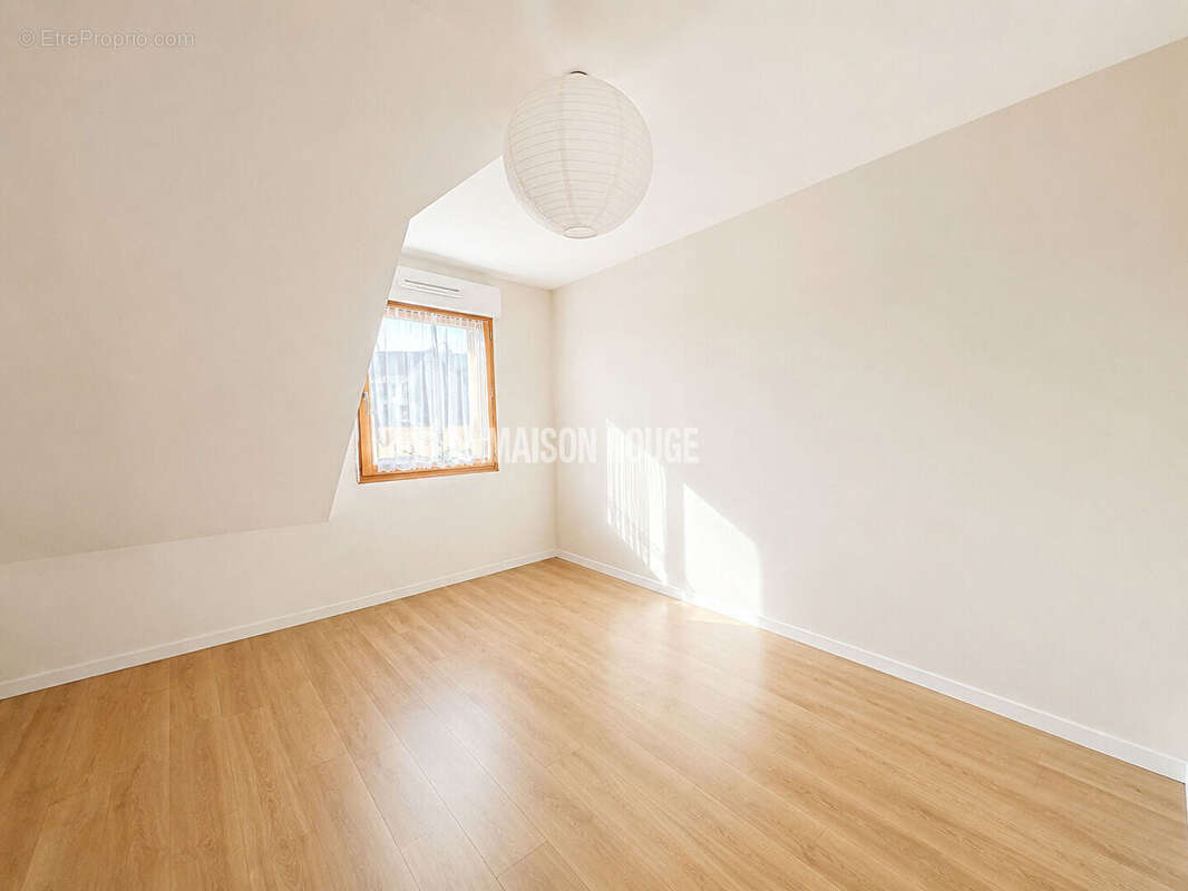 Appartement T3 TREBEURDEN - récent -  2 chambres - dernier étage avec balcon - photo 6