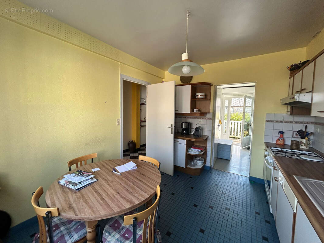 Maison à VILLEDIEU-LES-POELES