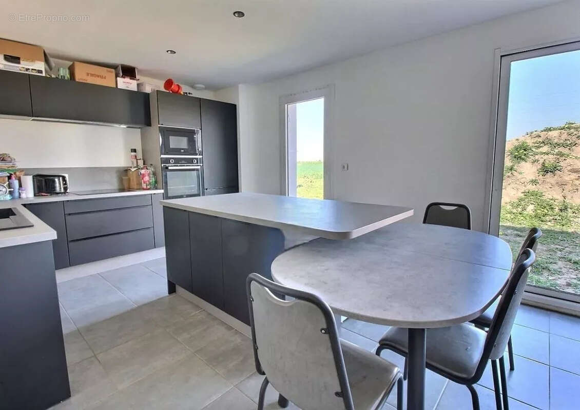 Maison à MONTIGNY-EN-GOHELLE