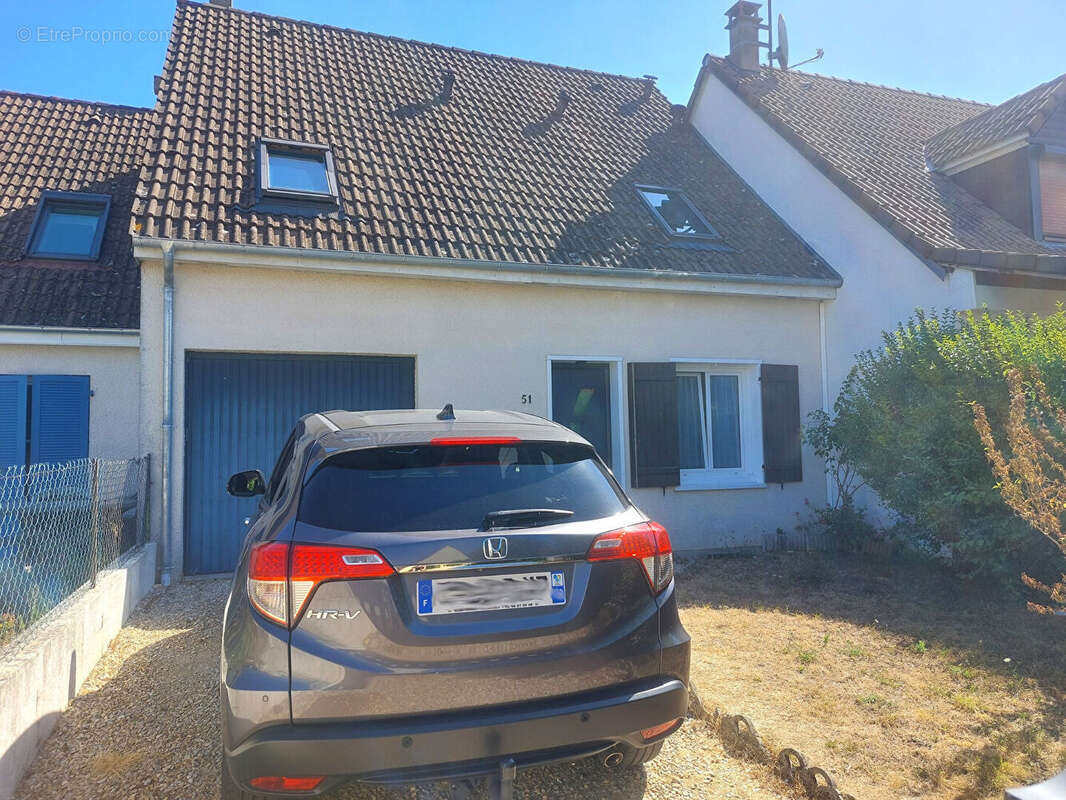 Maison Bourges 4 pièces 94.80 m2 - photo 3