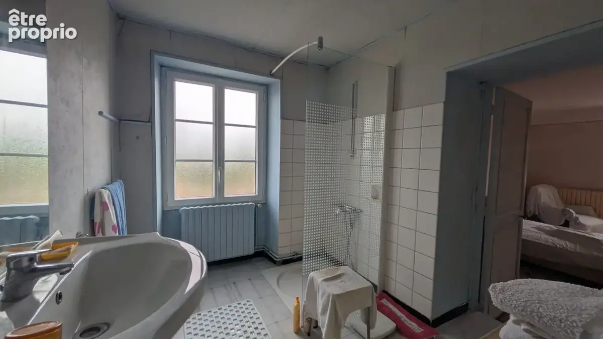 Saint-hippolyte - propriété de caractère - 8 chambres - 275 m² - nombreuses dépendances - photo 7
