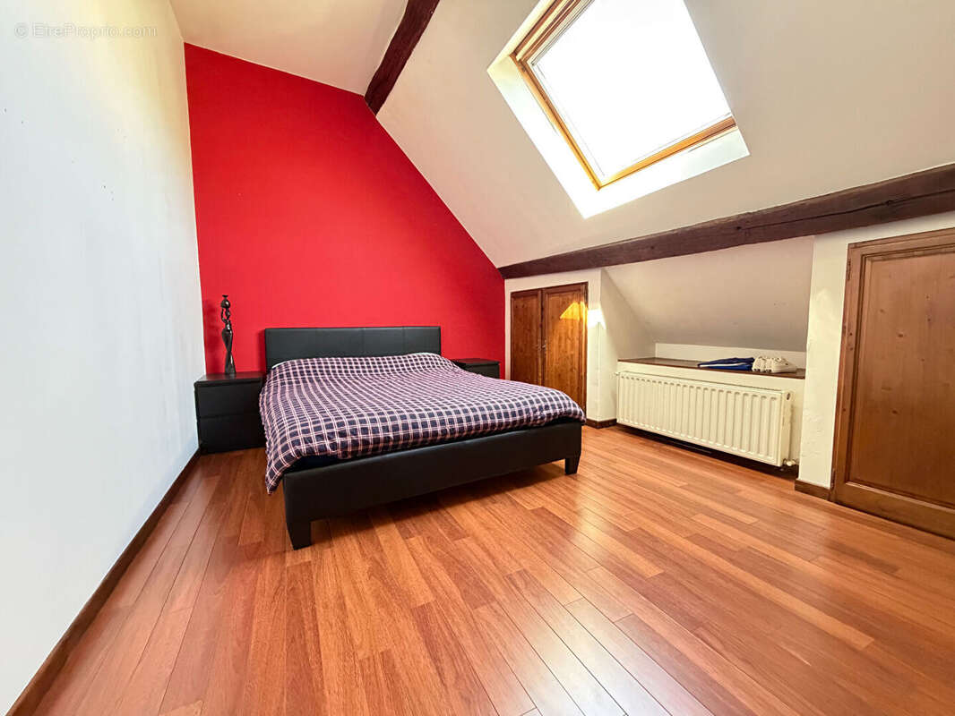Appartement à LA VILLE-DU-BOIS
