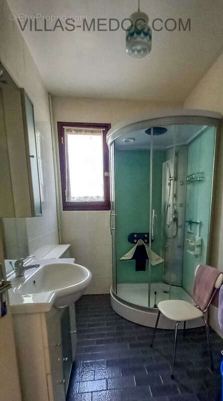 Maison Vensac 13 pièce(s) 320 m2 - photo 13
