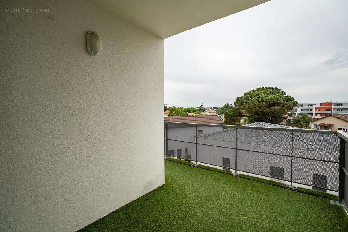 Appartement à VILLENAVE-D'ORNON