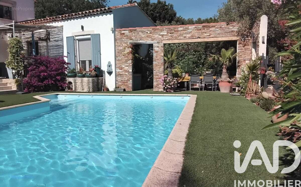 Photo 3 - Maison à LE BEAUSSET