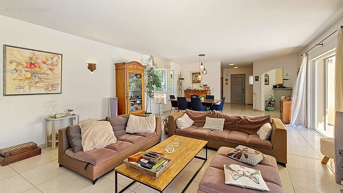 Maison à ANTIBES
