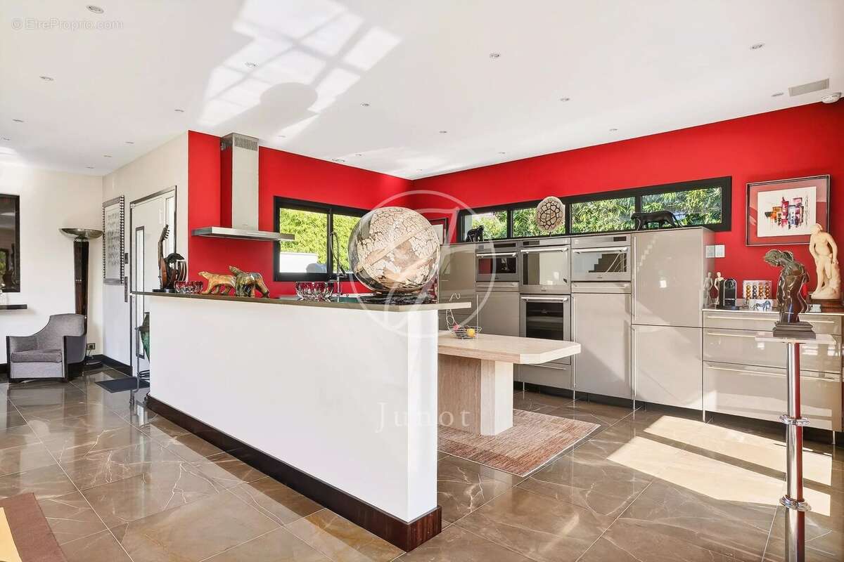 Maison à CROISSY-SUR-SEINE