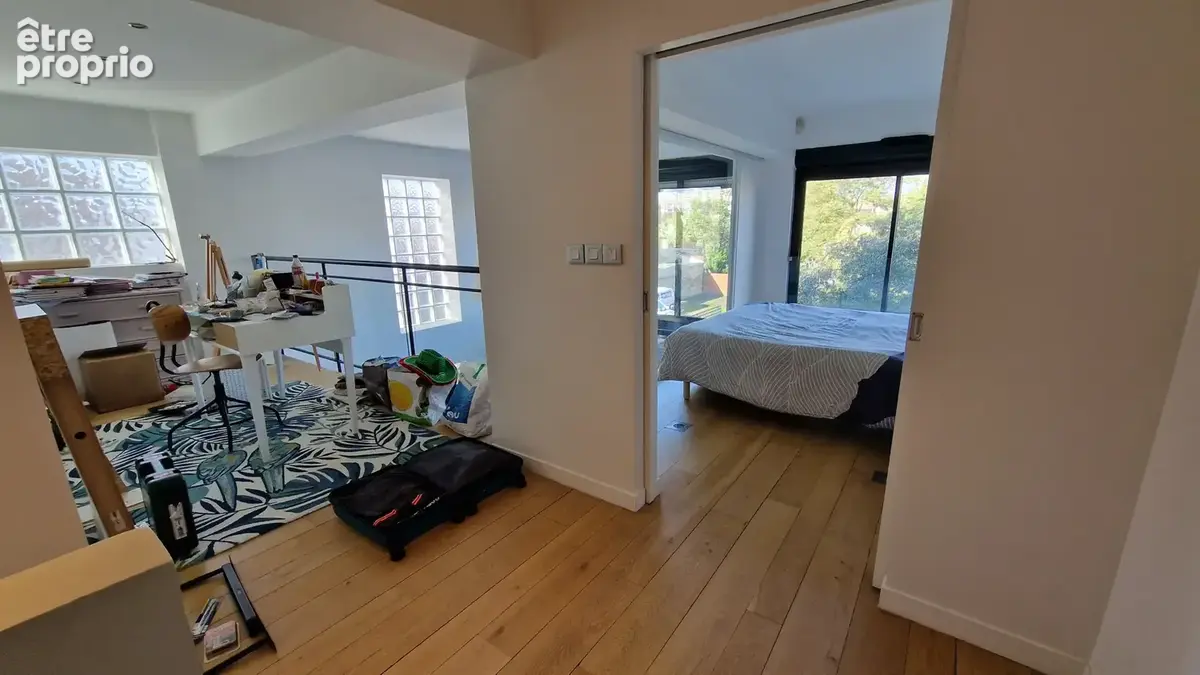 Grand Duplex de 154 m2 - Terrasses - Jardin paysagé - Parking - Box - photo 15