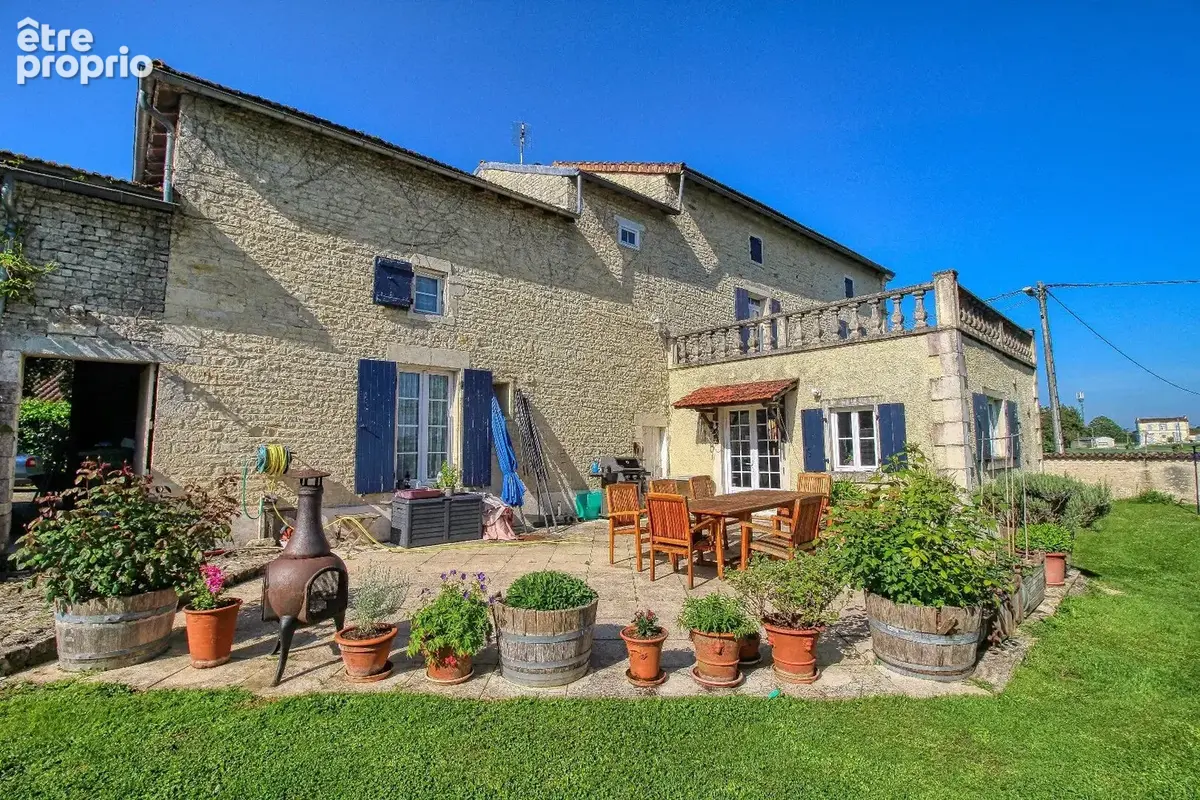 Manoir + 4 gîtes et piscine - photo 3