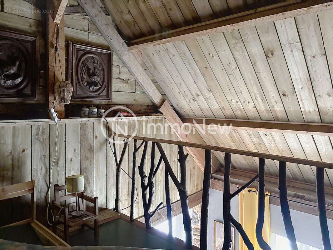 Longere en pierre 108m2 sur 2097m2 - photo 14