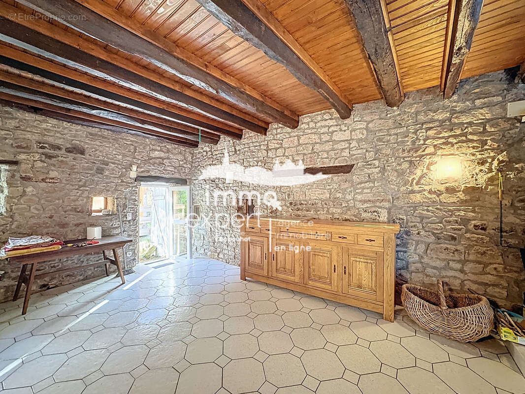 Maison à VIOMENIL